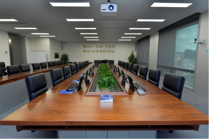 重磅！創(chuàng)業(yè)板首批受理名單出爐，金龍魚等32家IPO、1家再融資…來看審核流程、現(xiàn)場是啥樣